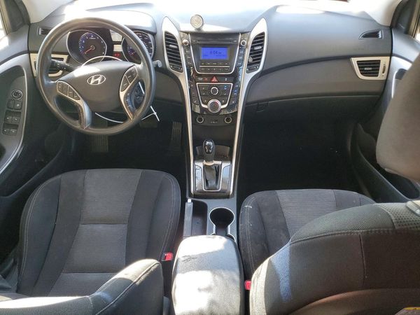 2013 HYUNDAI ELANTRA — CKPT
