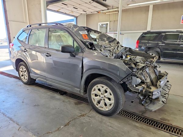 2022 SUBARU FORESTER Base Plus — Passenger 3/4