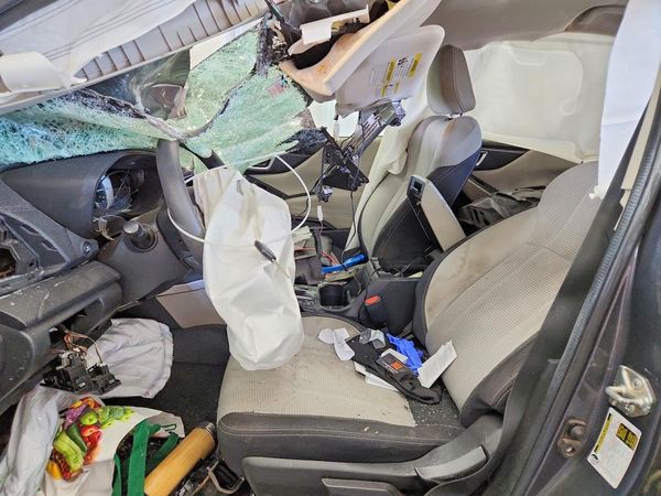 2022 SUBARU FORESTER Base Plus — DENT