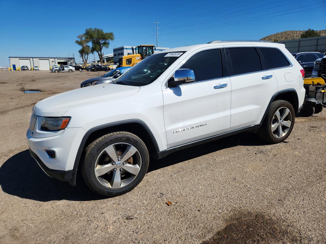 2015 JEEP GRAND CHEROKEE — Front 3/4