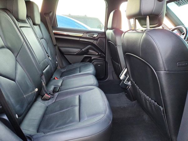2014 PORSCHE CAYENNE — PSRS
