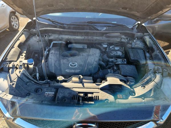 2017 MAZDA CX-5 Grand Touring — ENGN