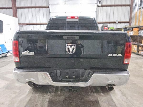 2015 RAM 1500 SLT — DIRR