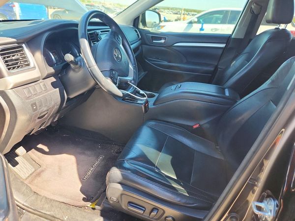 2016 TOYOTA HIGHLANDER Base/Hybrid — DENT