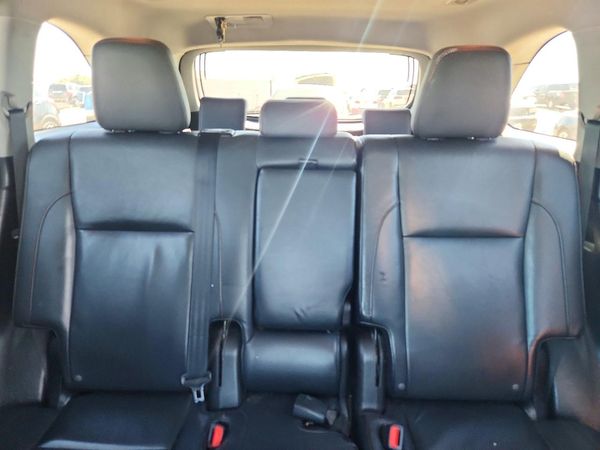 2016 TOYOTA HIGHLANDER Base/Hybrid — SUVN