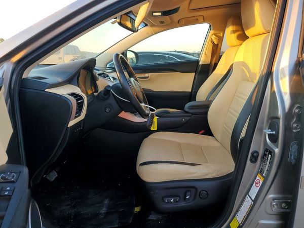 2015 LEXUS NX 200t Luxury — DENT