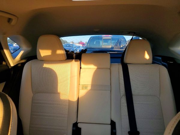 2015 LEXUS NX 200t Luxury — SUVN