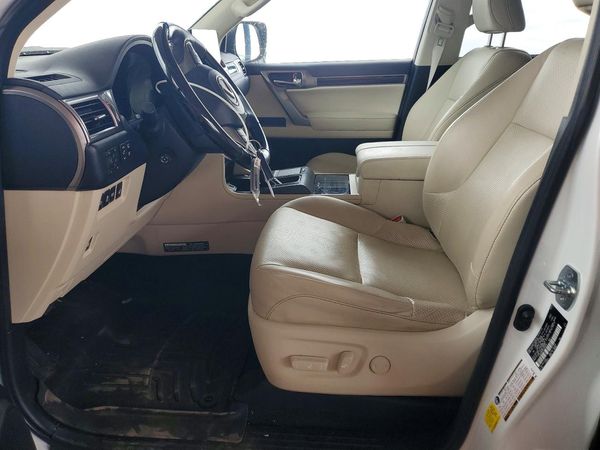 2023 LEXUS GX 460 Luxury — DENT