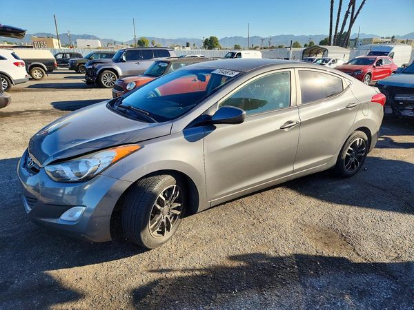 2012 HYUNDAI ELANTRA — DSFA — Front 3/4