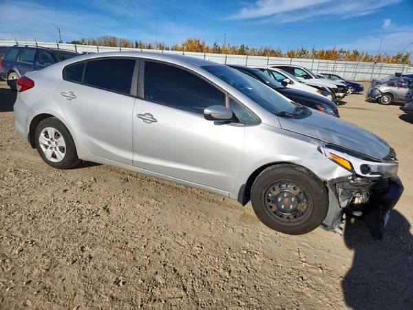 2017 KIA FORTE LX Popular, S — Passenger 3/4