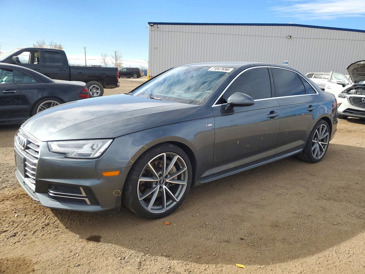 2017 AUDI A4 quattro Prestige — Front 3/4