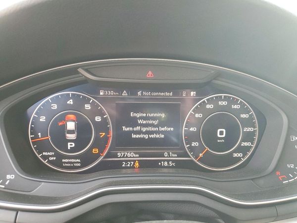 2017 AUDI A4 quattro Prestige — ODOM