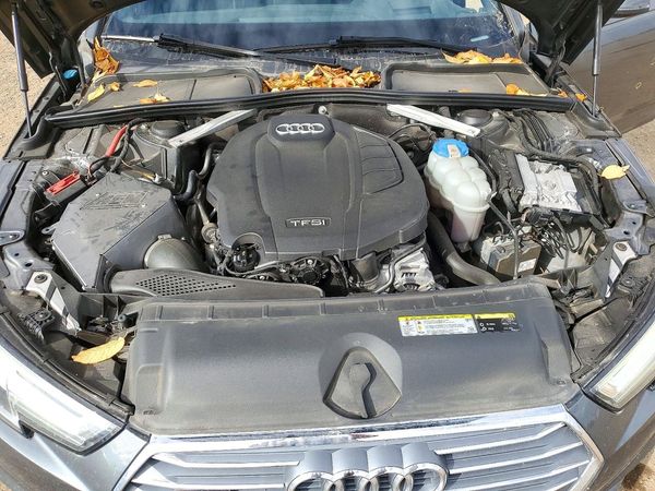 2017 AUDI A4 quattro Prestige — Engine bay