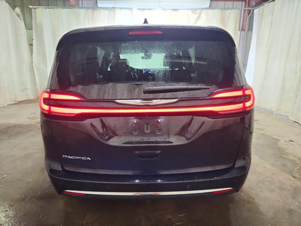 2024 CHRYSLER PACIFICA Touring L — DIRR