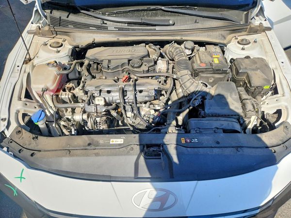 2025 HYUNDAI ELANTRA N Line — Engine bay