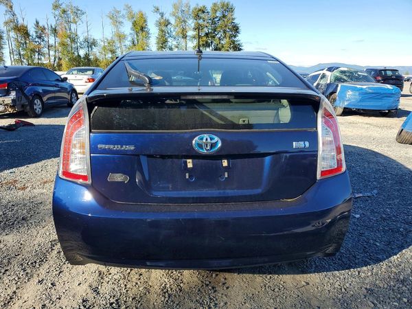 2014 TOYOTA PRIUS — DIRR