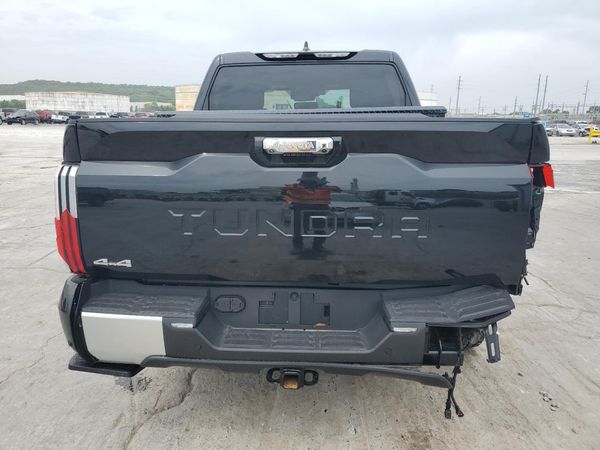 2025 TOYOTA TUNDRA Limited