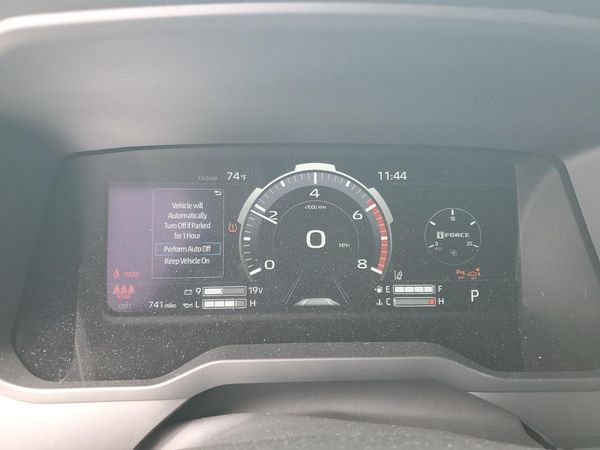 2025 TOYOTA TUNDRA Limited
