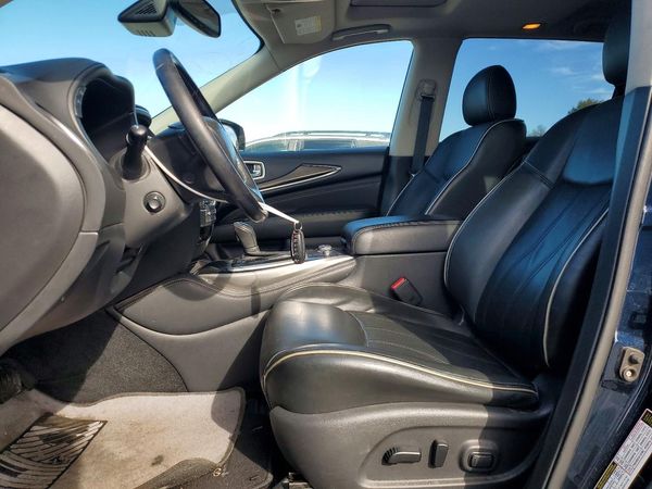 2019 INFINITI QX60 — DENT