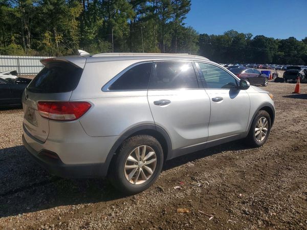 2017 KIA SORENTO L, LX — PSRA