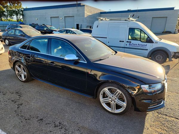 2014 AUDI S4/RS4 quattro Premium Plus — Passenger 3/4