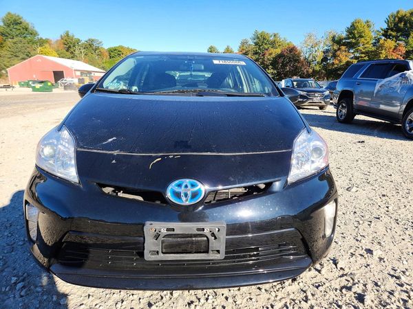 2013 TOYOTA PRIUS — DIRF