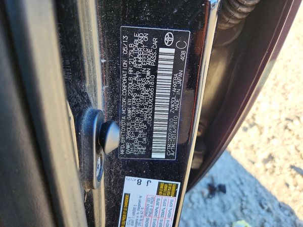 2013 TOYOTA PRIUS — VINS