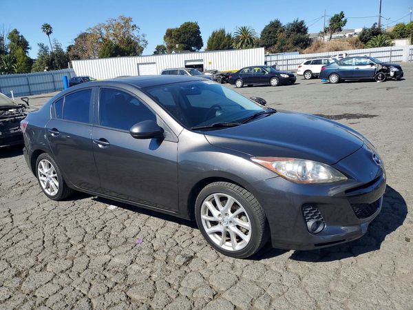 2012 MAZDA MAZDA3 Touring/GS — Passenger 3/4