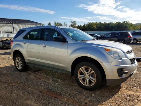 2015 CHEVROLET EQUINOX LS — Passenger 3/4