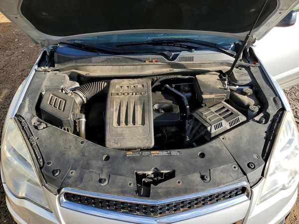 2015 CHEVROLET EQUINOX LS — Engine bay