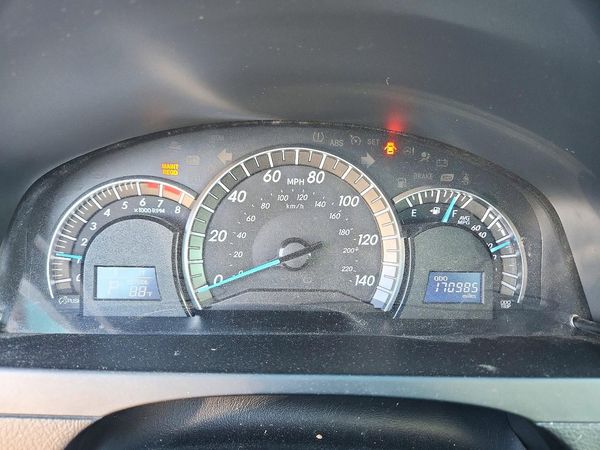 2014 TOYOTA CAMRY — ODOM