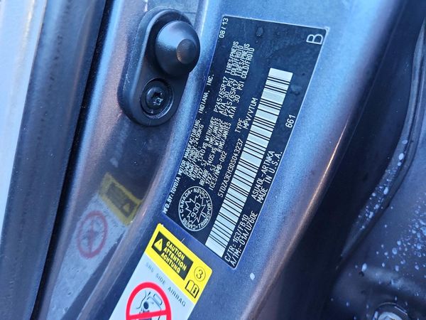 2013 TOYOTA HIGHLANDER Base/Hybrid — VINS