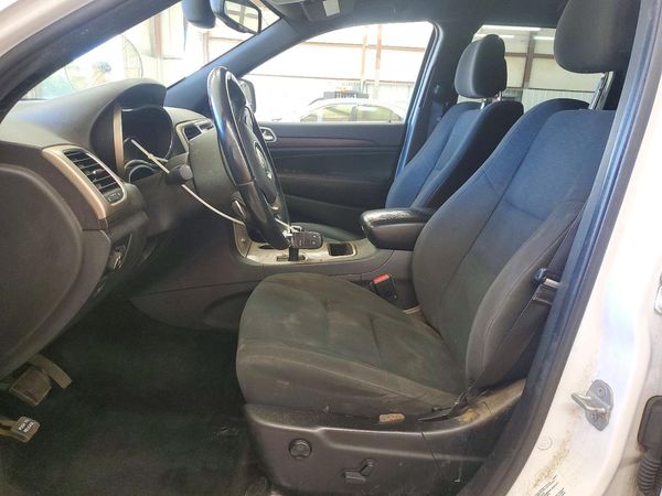 2014 JEEP CHEROKEE Laredo — DENT