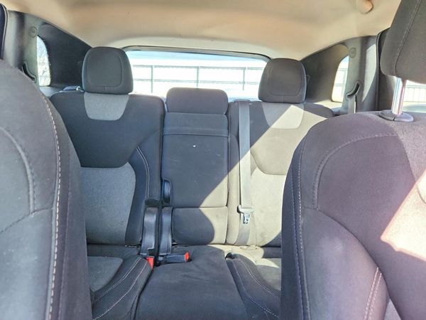 2014 JEEP CHEROKEE Sport — SUVN