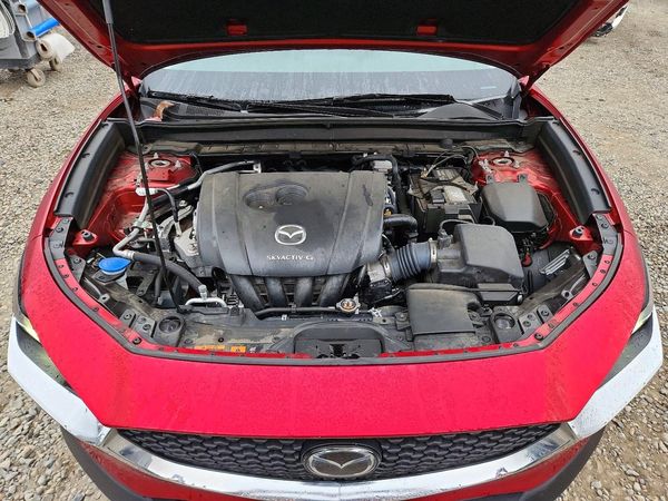 2021 MAZDA CX-30 Select Package — Engine bay