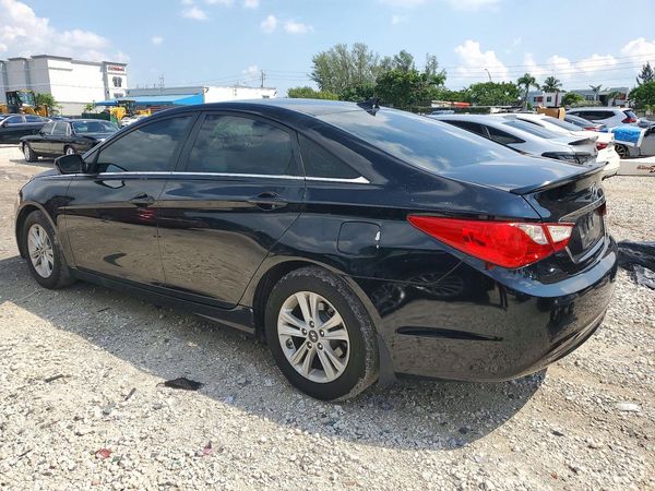 2013 HYUNDAI SONATA GLS/ GLS Popular — DSRA
