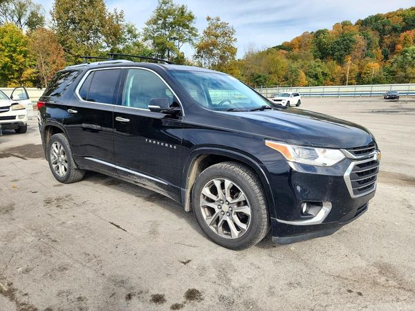 2019 CHEVROLET TRAVERSE High Country — Passenger 3/4
