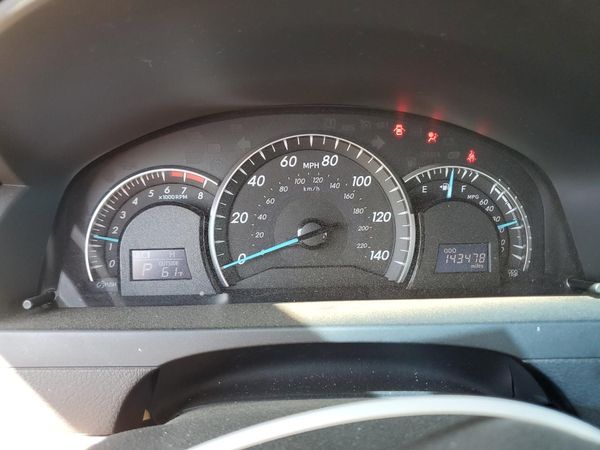 2012 TOYOTA CAMRY