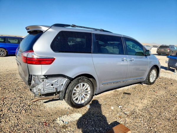 2015 TOYOTA SIENNA — PSRA