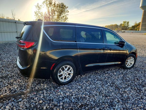 2025 CHRYSLER PACIFICA Select — PSRA