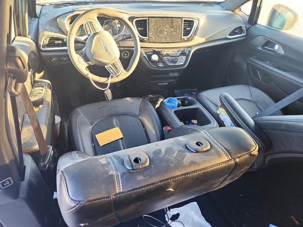 2025 CHRYSLER PACIFICA Select — CKPT
