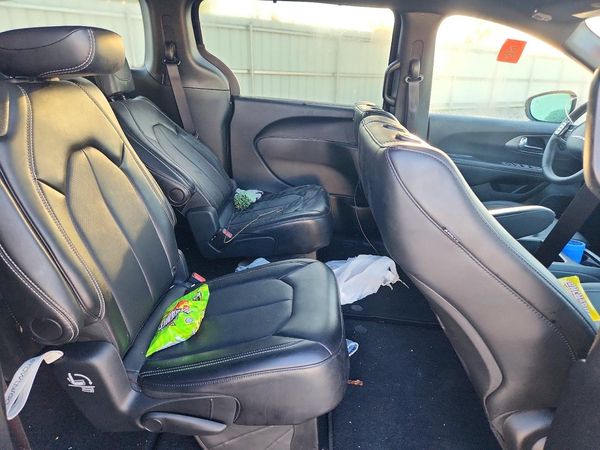 2025 CHRYSLER PACIFICA Select — PSRS