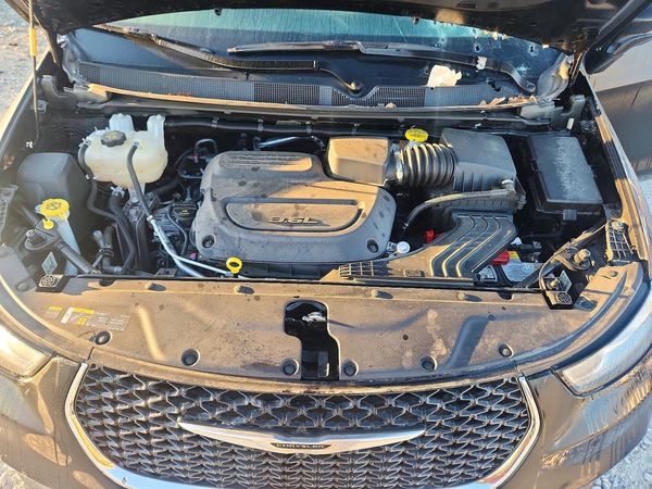 2025 CHRYSLER PACIFICA Select — Engine bay