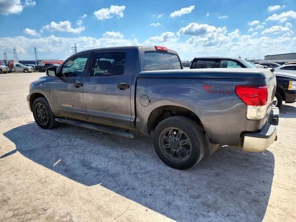 2013 TOYOTA TUNDRA SR5 — DSRA