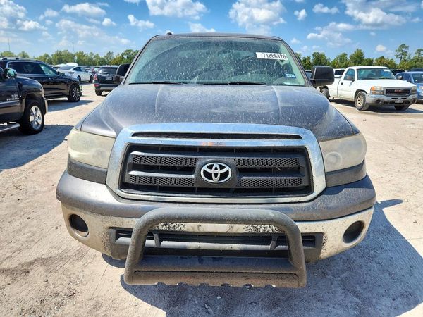 2013 TOYOTA TUNDRA SR5 — DIRF