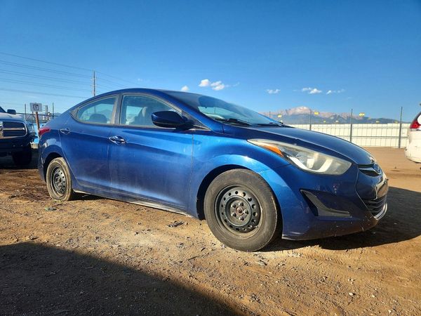 2016 HYUNDAI ELANTRA — Passenger 3/4
