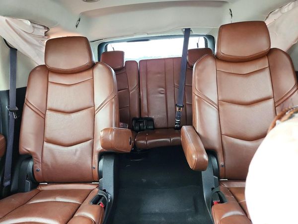 2015 CADILLAC ESCALADE Premium — SUVN