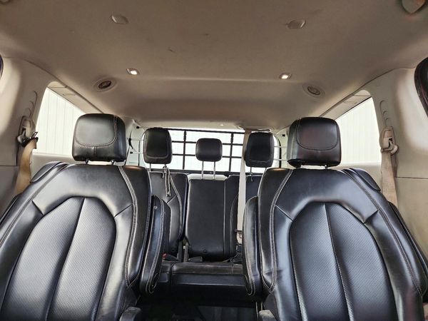 2020 CHRYSLER VOYAGER LXI — SUVN