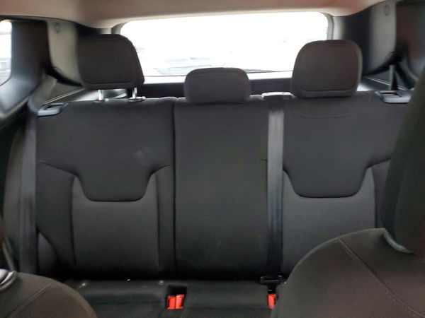 2019 JEEP RENEGADE Sport — SUVN