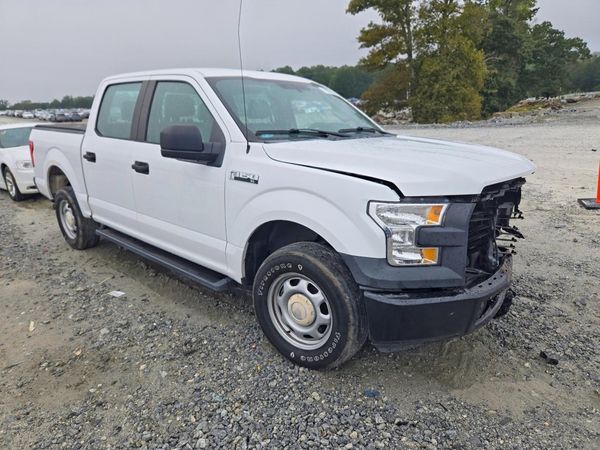 2017 FORD F150 SuperCrew — Passenger 3/4
